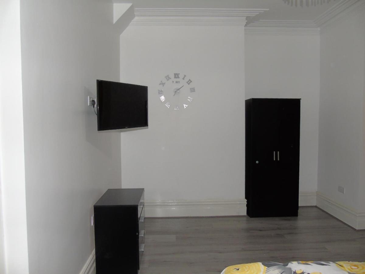 Luxurious Stay Bolton Exterior foto