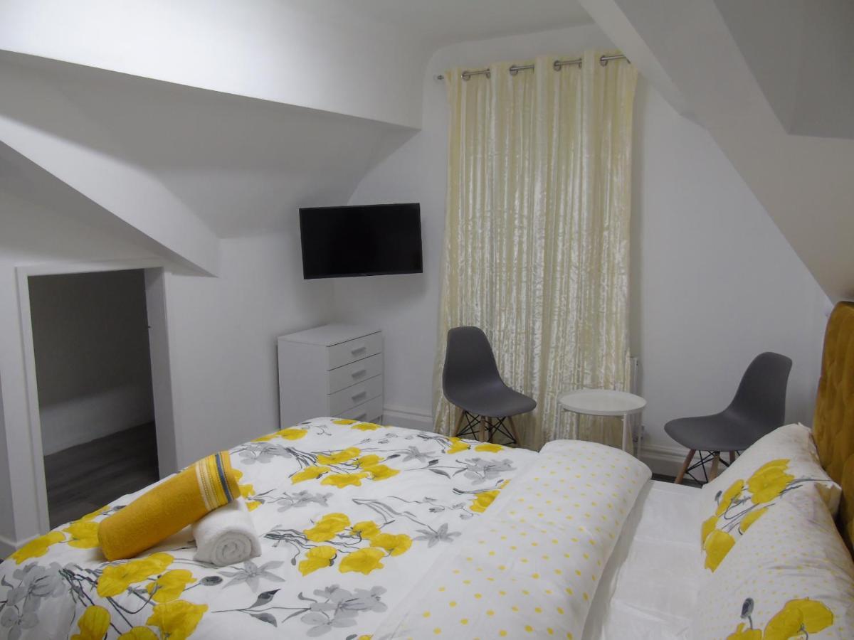 Luxurious Stay Bolton Exterior foto